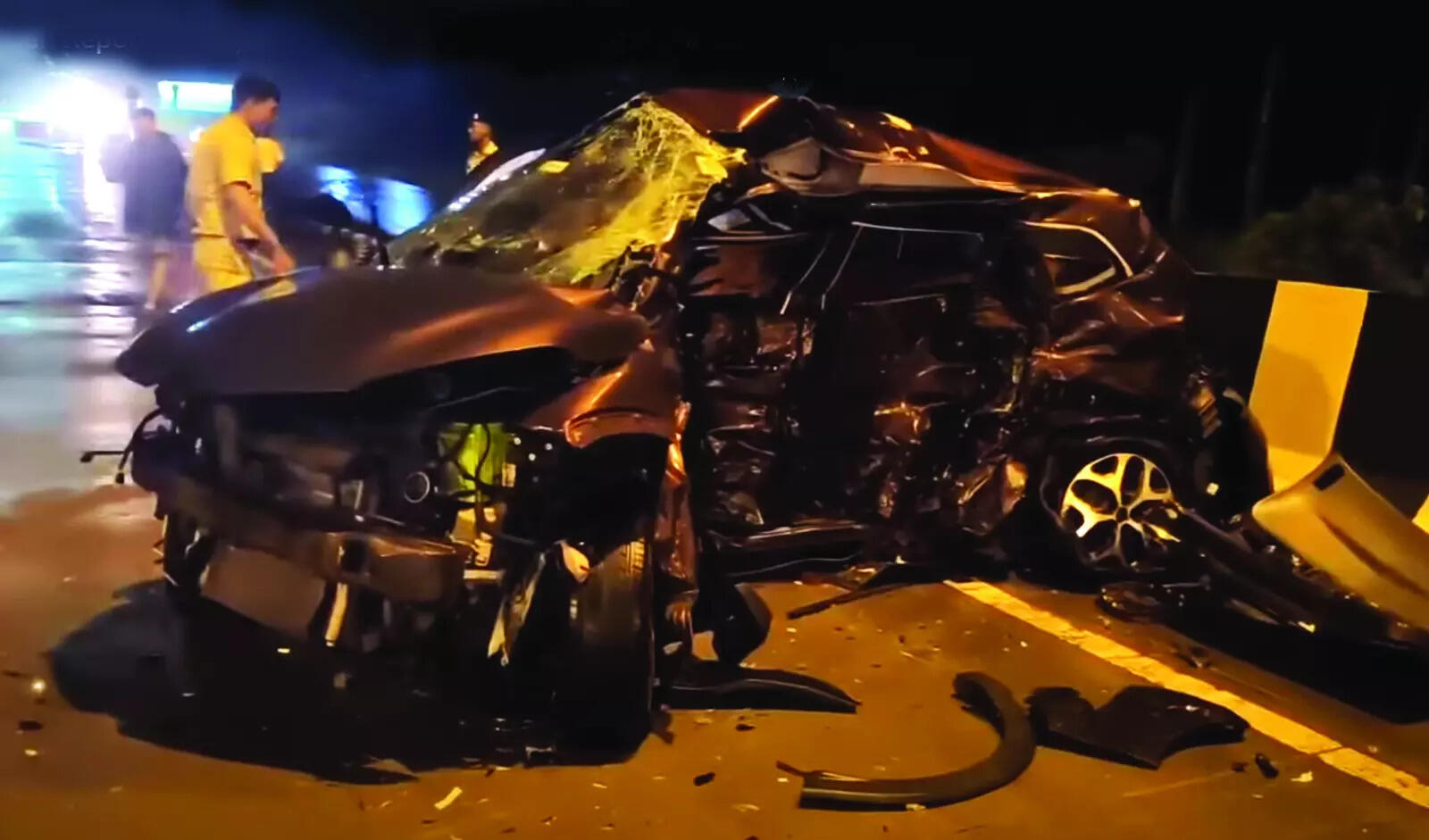 Car jumps divider at Siridao flyover, kills driver, injures 4 others