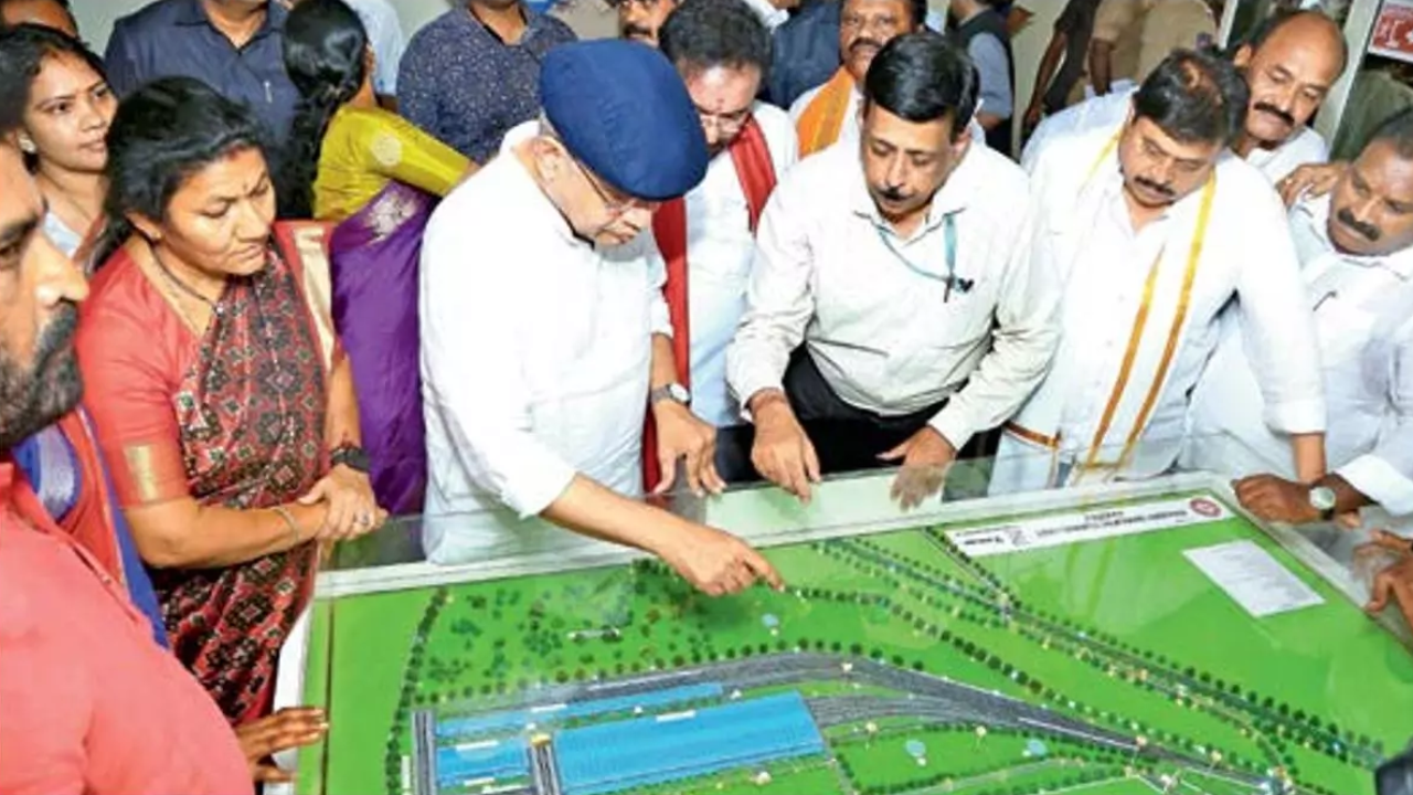Kazipet RMU to make Metro trains from 2026: Railway minister Ashwini Vaishnaw