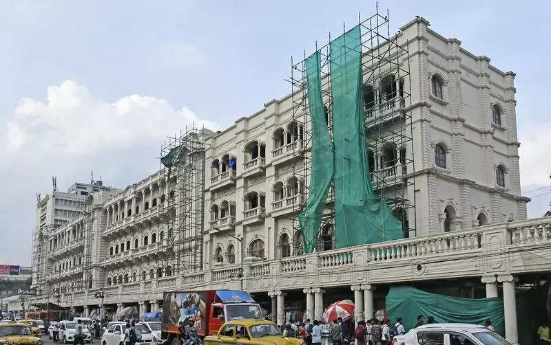 Grand theft (hotel): Washroom fittings worth 35 L go missing during repairs