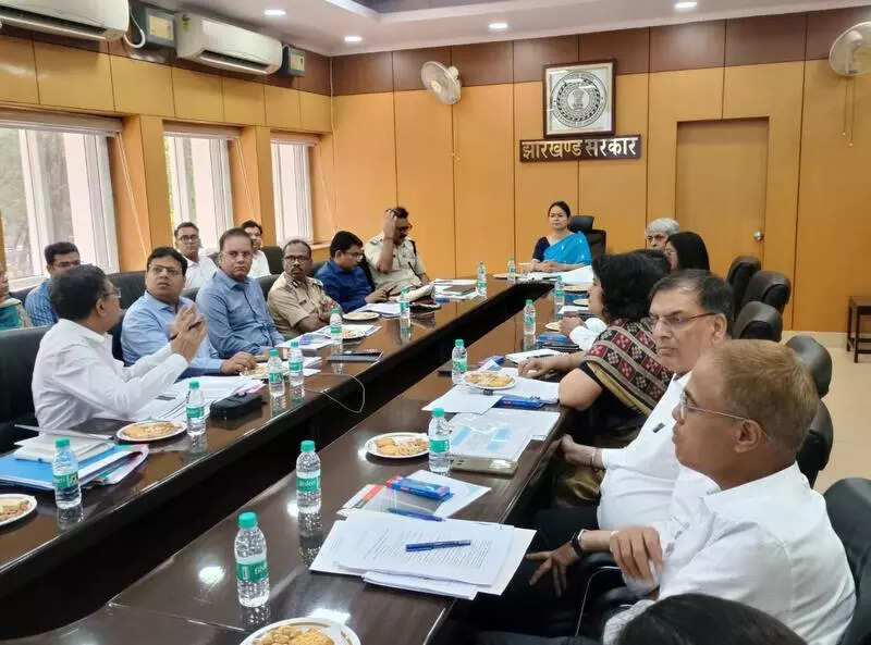 Return unused land to govt, chief secy tells SAIL