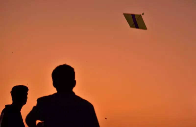 Boy dies after falling from second floor while chasing kite in delhi