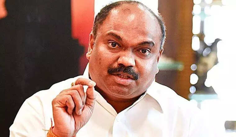 ‘Sue me’: Parab dares Kadam after dance bar allegation