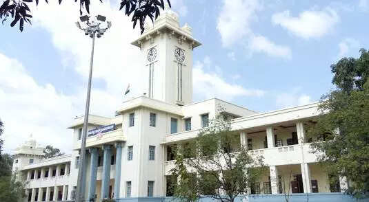 VC: Give only subsistence allowance to registrar