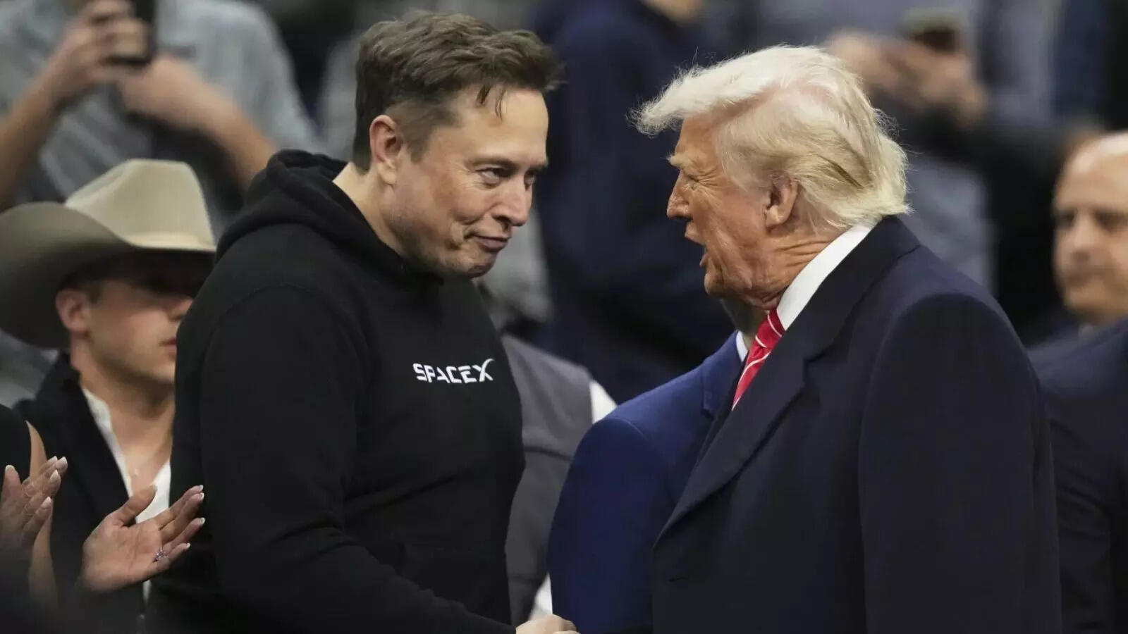 Trump: Everyone is saying I will destroy Musk's companies, but this is not so...