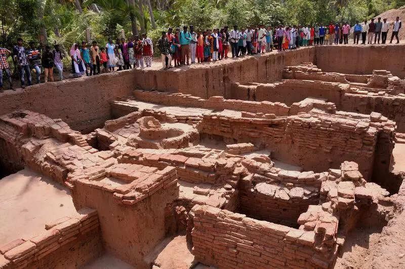 Keeladi excavations: Kanimozhi urges Centre to release report