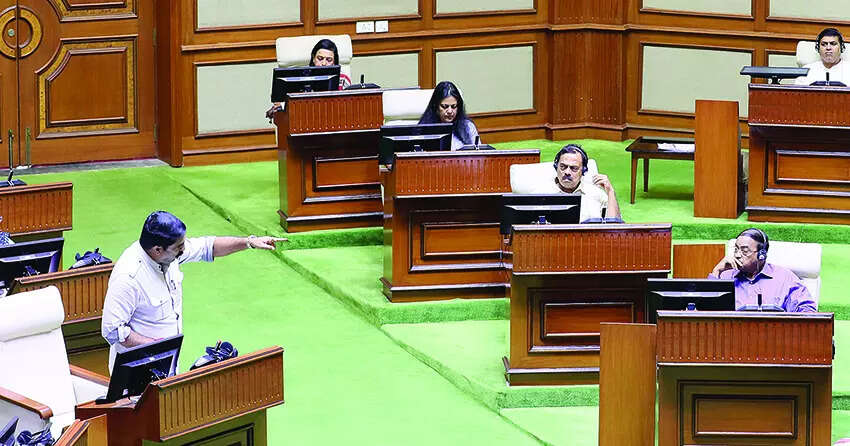 Zuari land scam amount enough to pay govt’s debt: Vijai