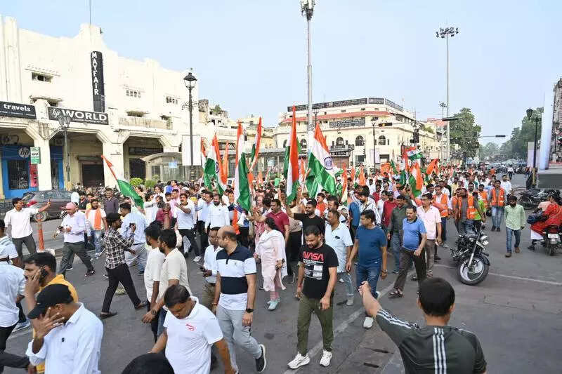 LMC’s ‘Tiranga Yatra’ celebrates city’s ranking in cleanliness survey