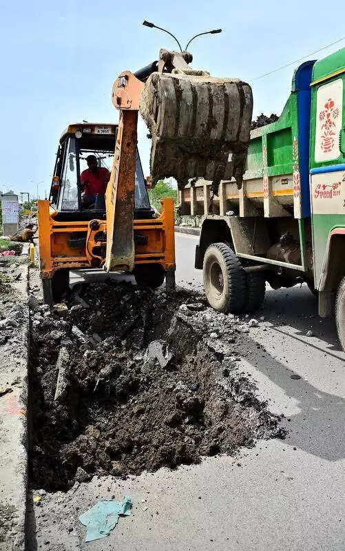 Tangedco digs up MRTS road just weeks after GCC re-laid it