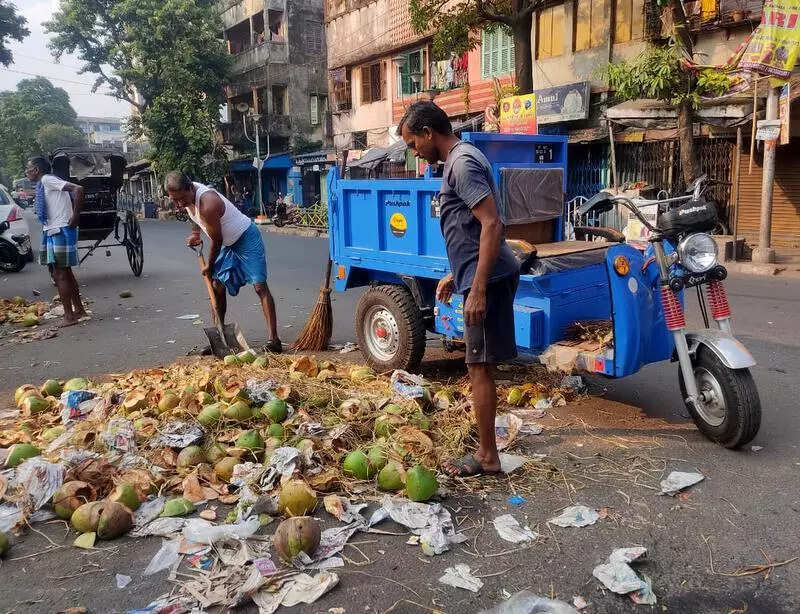 KMC geo-tags workers to boost waste segregation