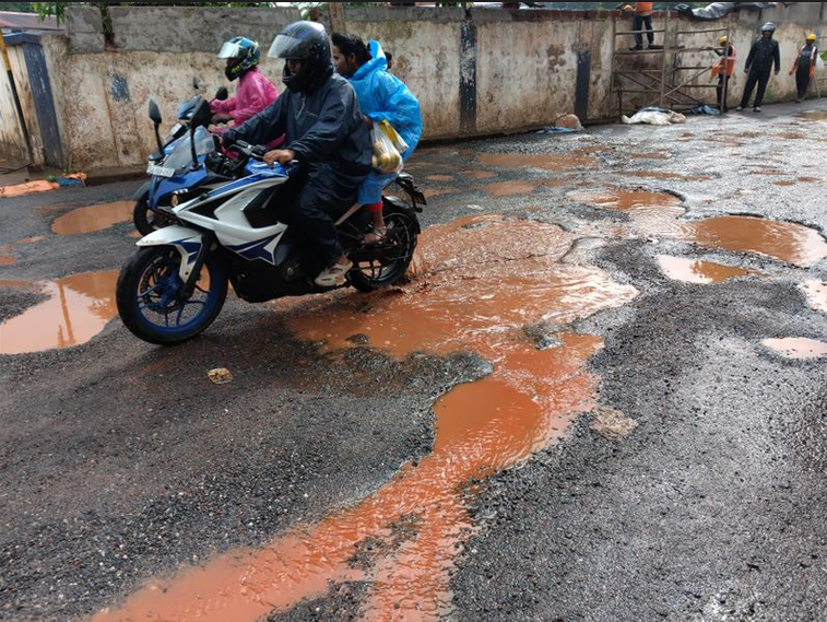 Will plant saplings in potholes if not repaired: Bethora locals