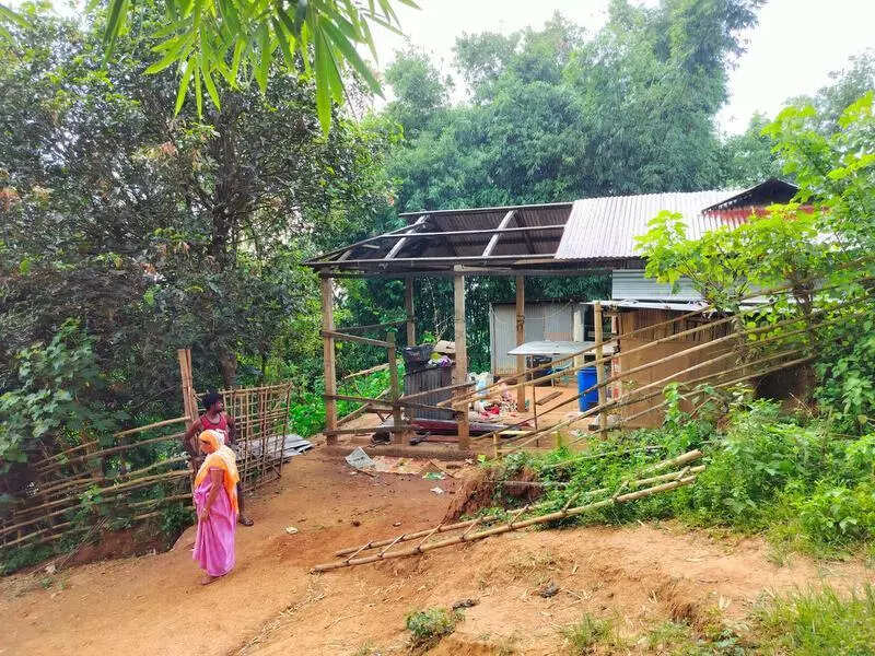 Forest dept serves notices on more families in Adingiri hills