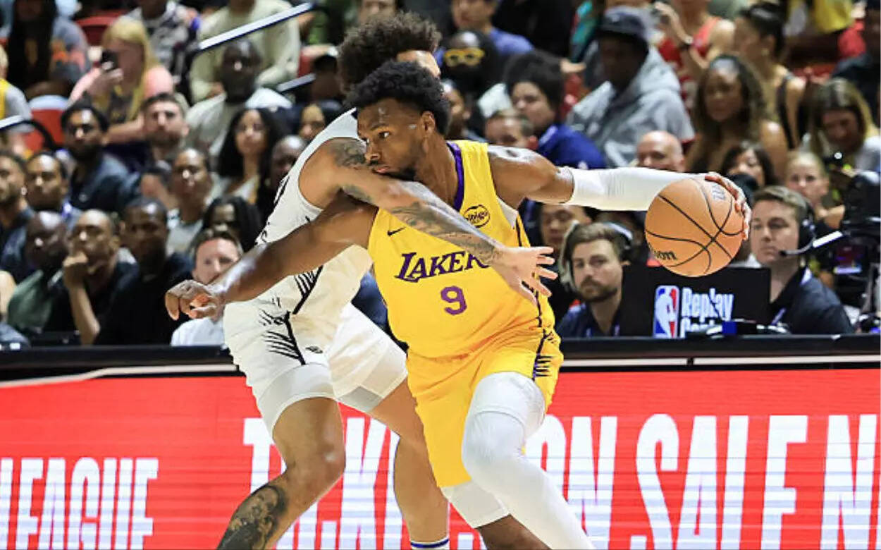 Bronny James in action