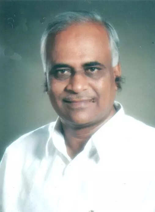 Old rivals Katti, Patil join hands to counter Jarkiholi influence in Belagavi