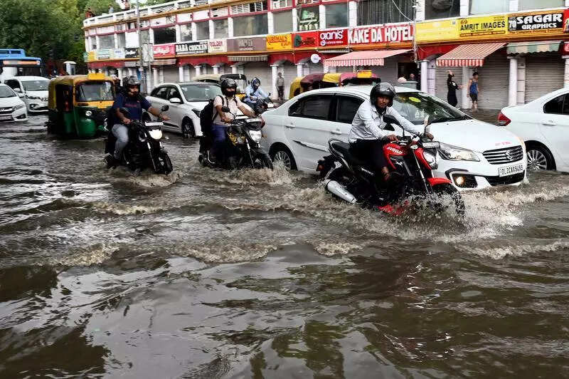 It poured and how: 3rd spell of intense showers this season