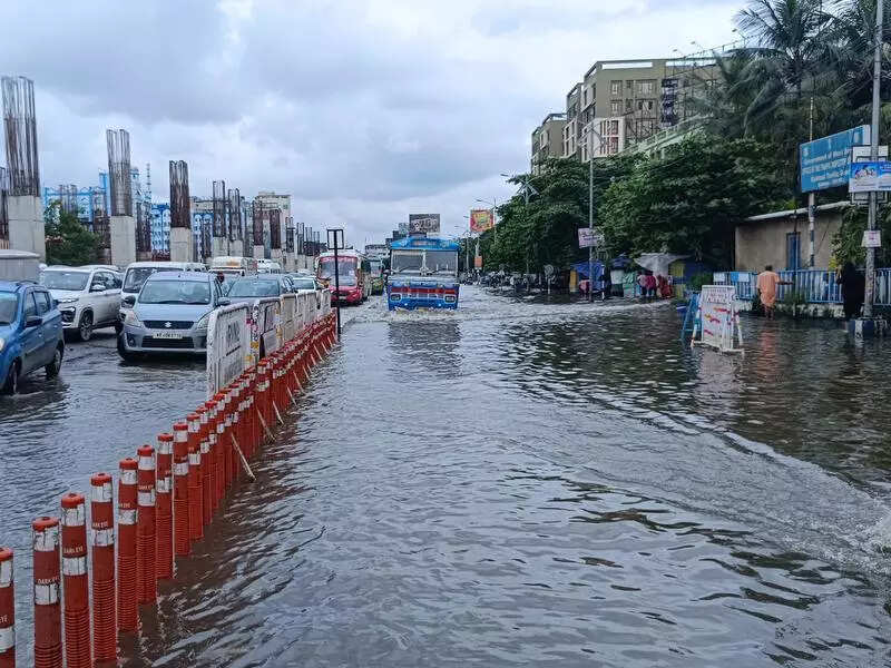 VIP Road residents suffer waterlogging woes, traffic nightmare for commuters