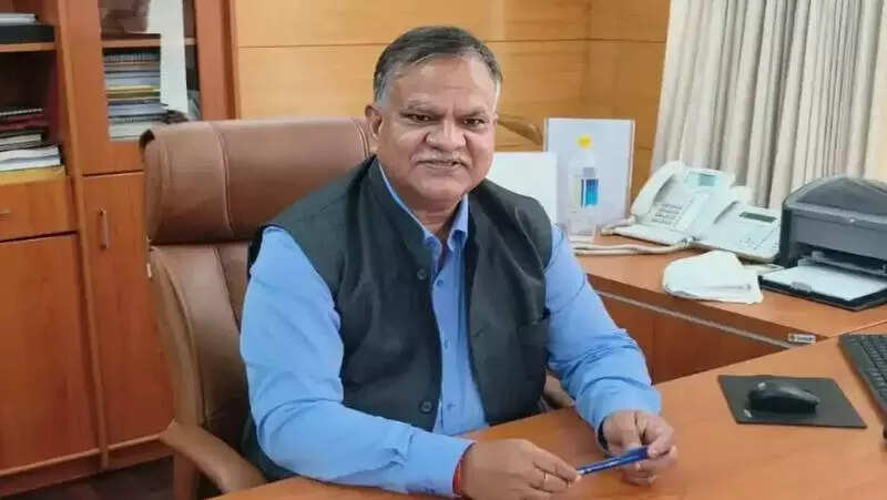 Chief secy’s last day in office today: Suspense remains over extension