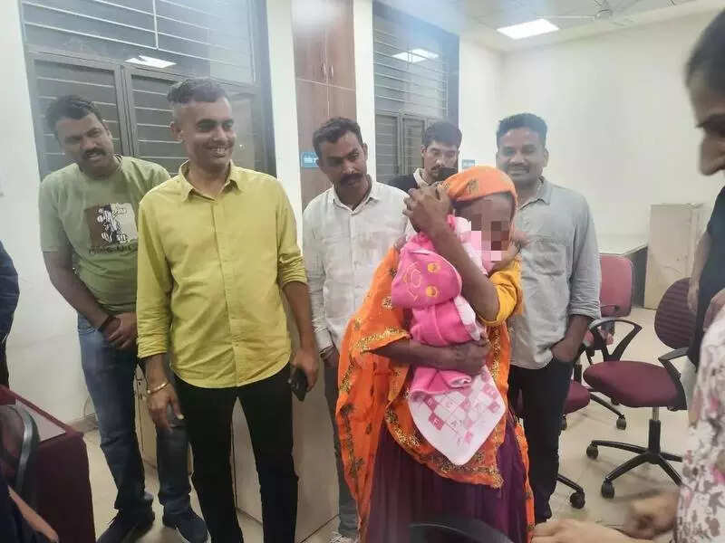 Four held for infant abduction, human trafficking suspected
