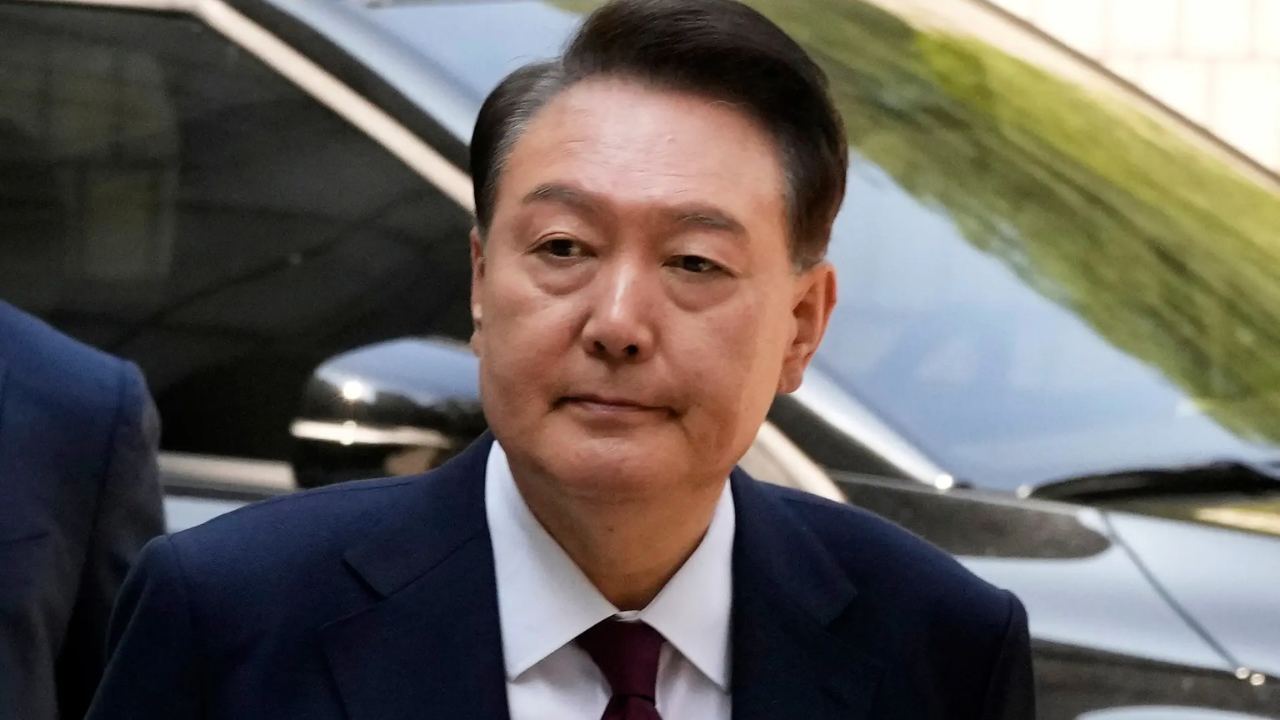 ‘Disgraceful’: Ex-South Korea president Yoon Suk Yeol resists questioning by laying down in underwear; delays probe into martial law plot