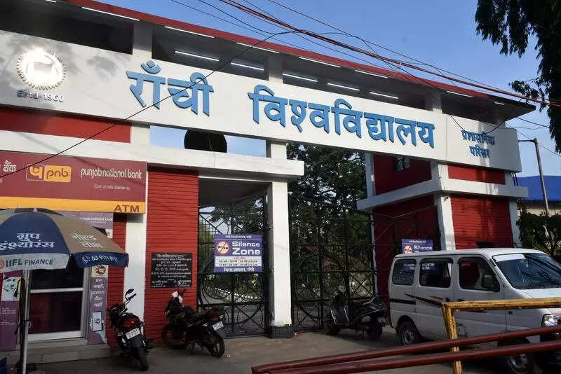 Traditional courses at RU in demand among students