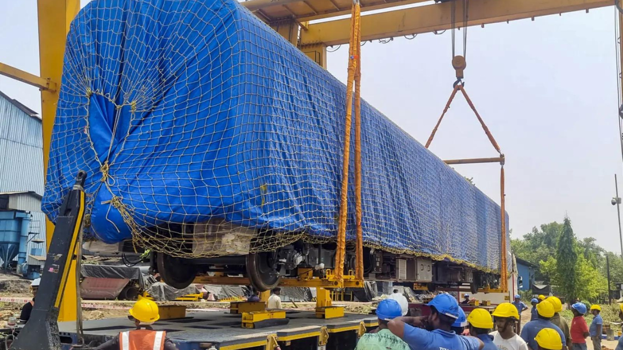 PM Modi to inaugurate Bengaluru Metro Yellow Line: From stations, route to project cost – all you need to know