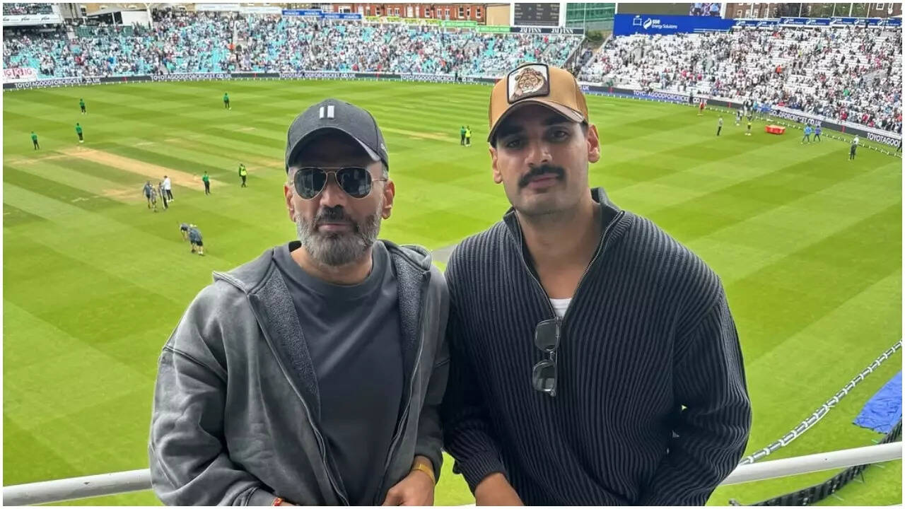 Suniel and Ahaan celebrate India’s win over England