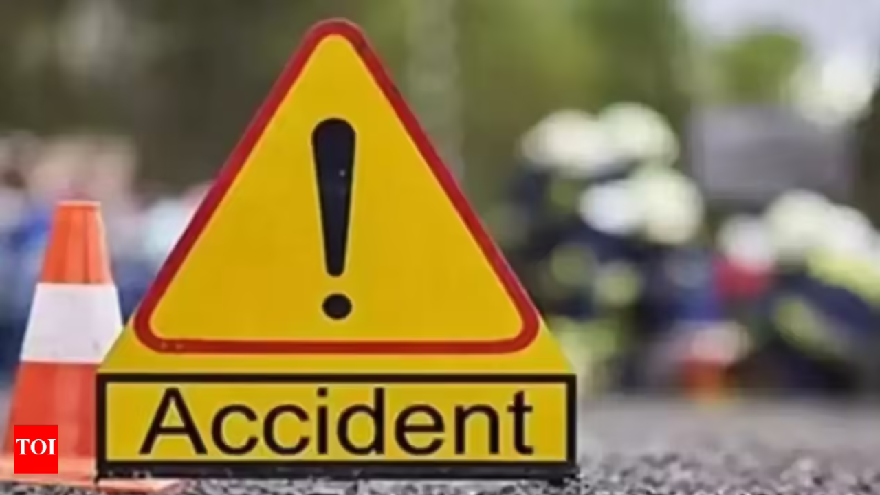 Punjabi singer Harbhajan Mann’s met with accident, as stray cattle comes in front of his moving car on NH-44 in Kurukshetra