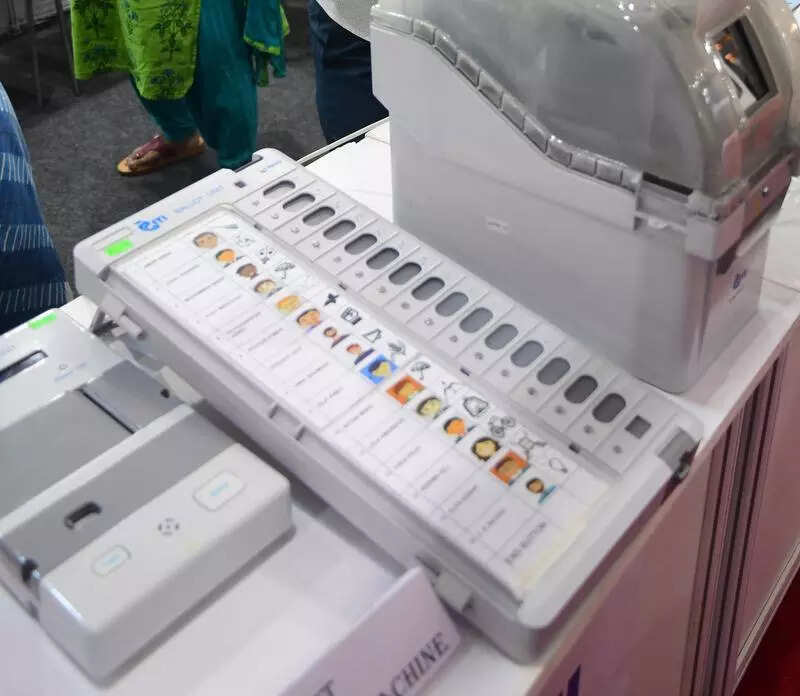 Poll panel says ready to hold Bengaluru civic polls in early 2026 if govt finalises reservation by Nov 1
