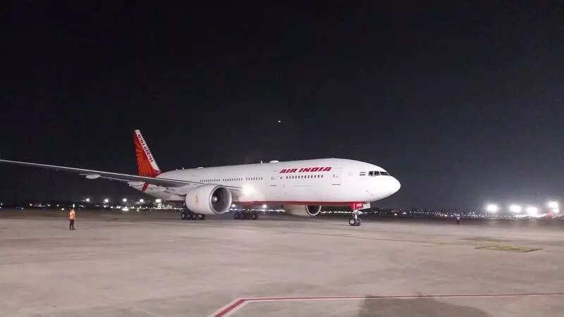 Roach turbulence hits AI San Francisco-Mum flight