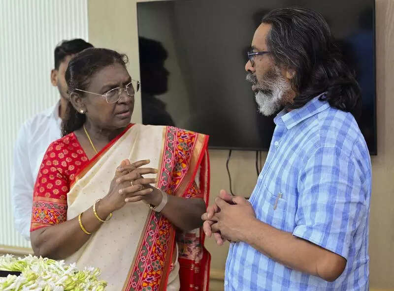 Eyes on Hemant-Kalpana duo to carry forward legacy