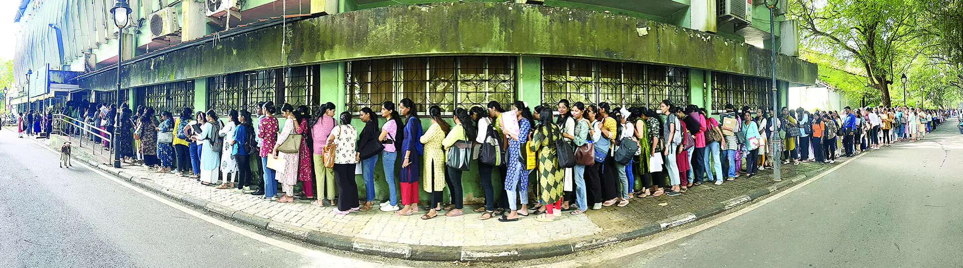 Over 1k candidates queue up for 100 nursing posts
