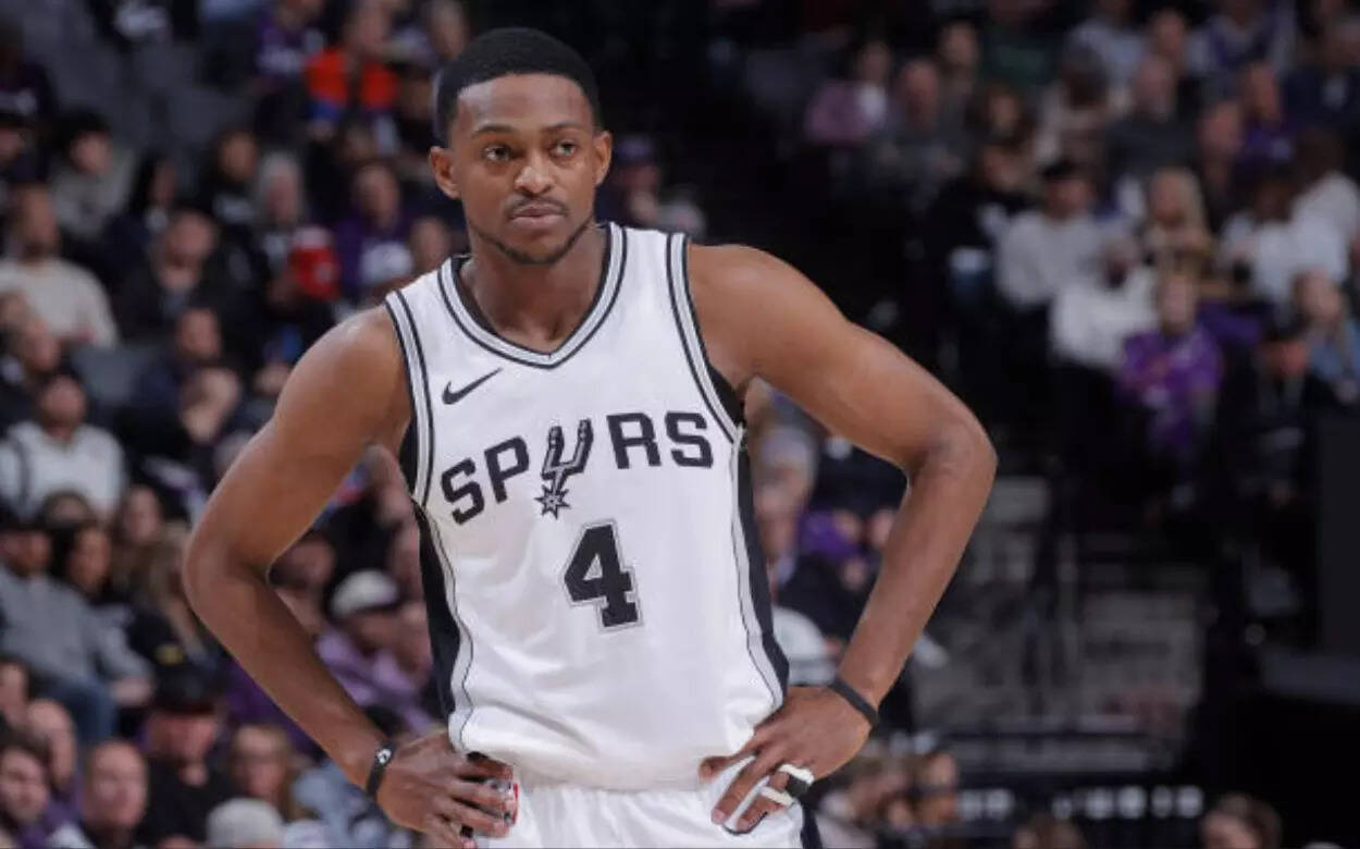 NBA Trade News: De’Aaron Fox signs $229M Spurs extension; 4-year deal runs through 2030