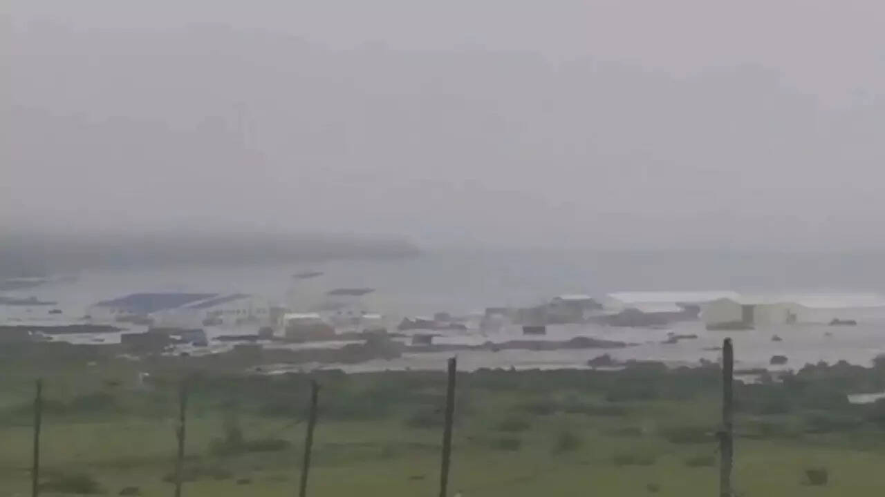 Russia earthquake: Powerful July quake appears to damage Russian nuclear submarine base-Here’s what report said