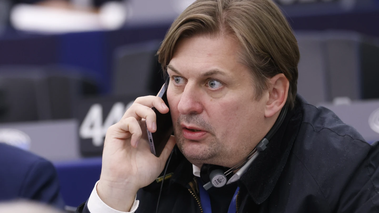 Far-right German MP’s ex-aide on trial for spying for China
