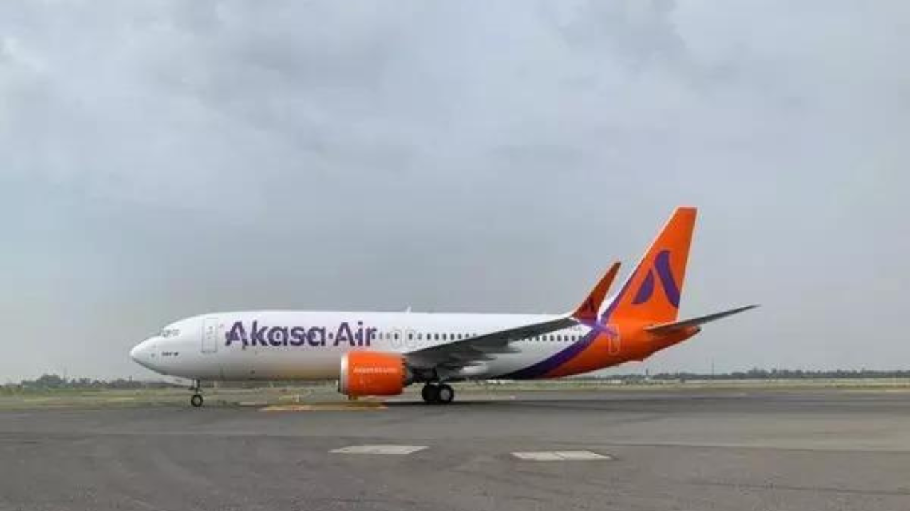 DGCA suspends Akasa pilot for 6 months over lapses