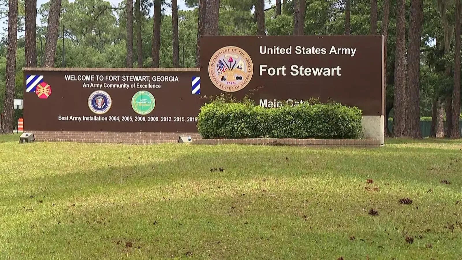 US army base on lockdown: Shooting reported; casualties feared