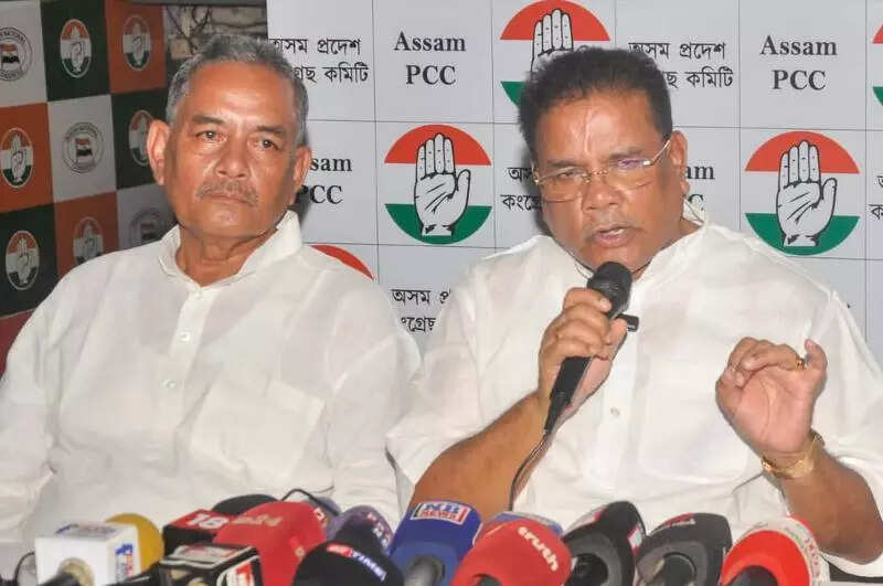 Cong slams govt over threat to migrant Muslims in state