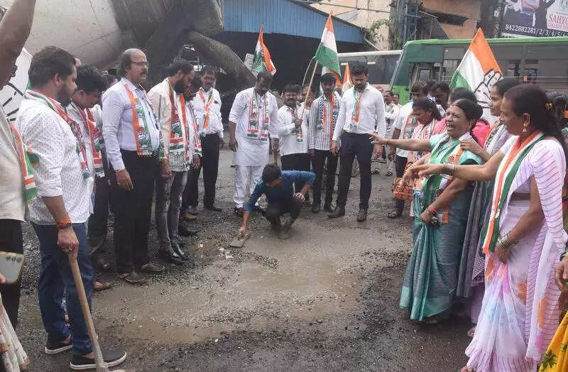 Activists criticize poor condition of MSRTC buses and depots