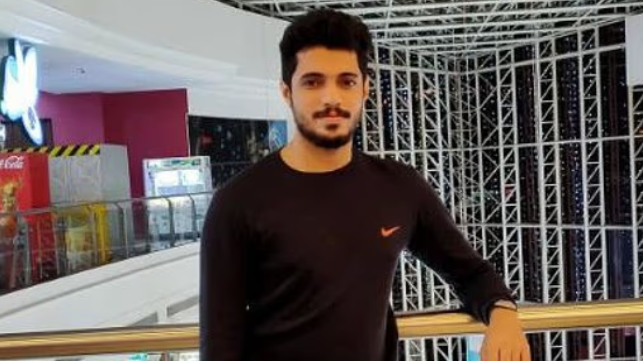 Love gone wild: Indian man faces deportation for harassing UK woman for 6 months