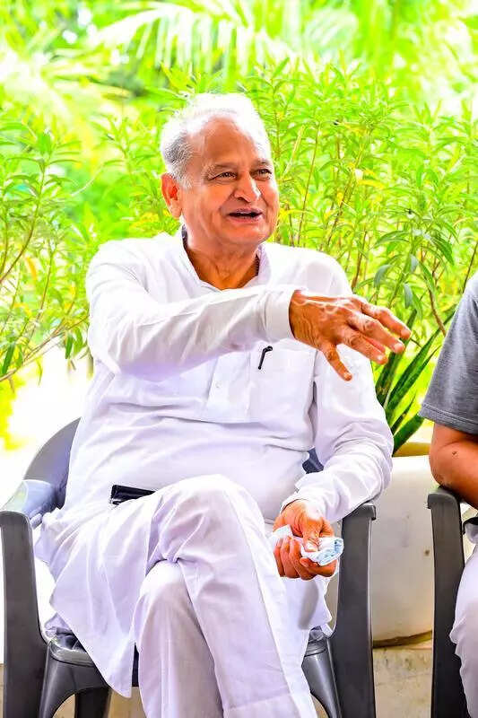 msid 123195916,imgsize 58012 https://jaipur.visitinrajasthan.com/wp-content/uploads/2023/10/cropped-cropped-R-2.png