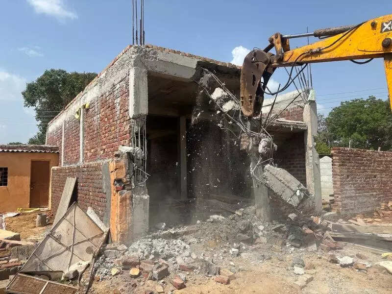 Illegal colonies, kiosks set up for plot sales & boundary walls razed in Gurgaon