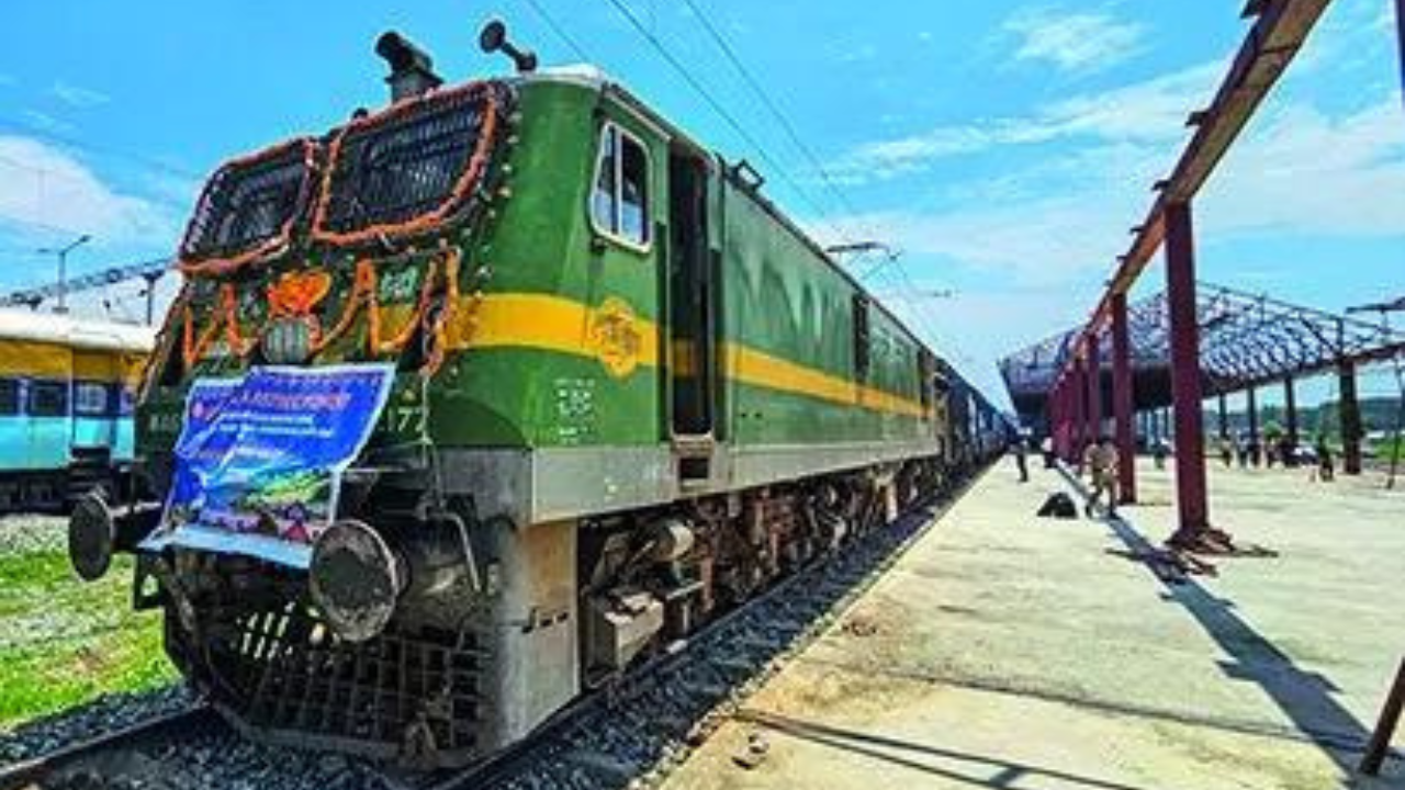 1st freight train reaches J&K with 1,400 tonnes of cement