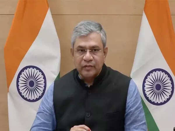 ‘India now top smartphone supplier to US’: Vaishnaw cites Rs 12L cr output