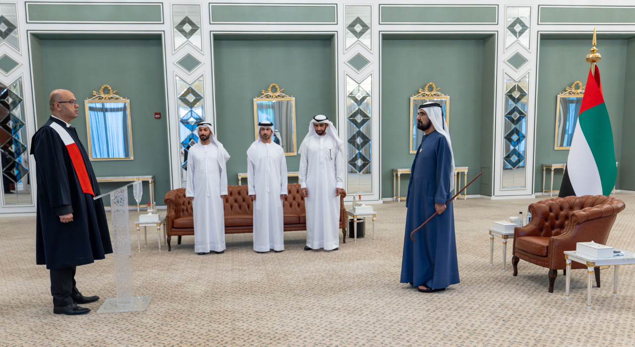 UAE: Dubai Ruler Mohammed bin Rashid swears-in 35 new judges at Dubai Courts