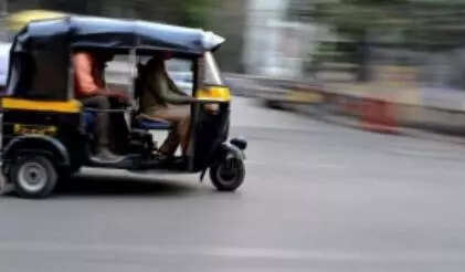 Philanthropist gifts woman driver auto on Raksha Bandhan