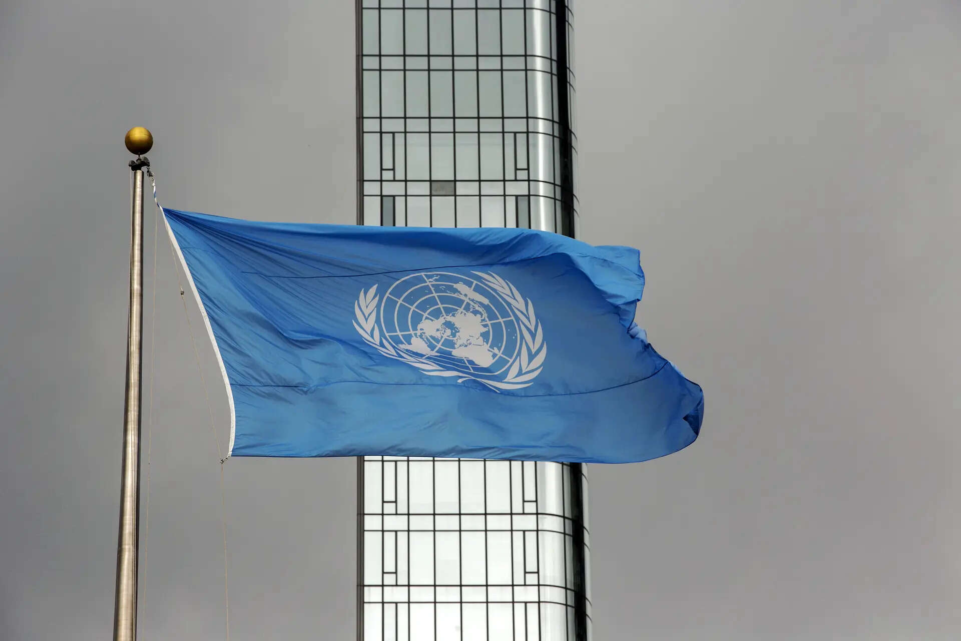 UN’s Af female staff get threats, Taliban probe on