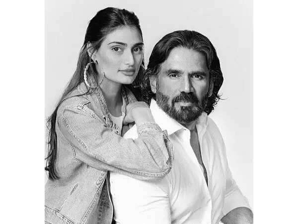 Athiya Shetty shares birthday wish for Suniel Shetty