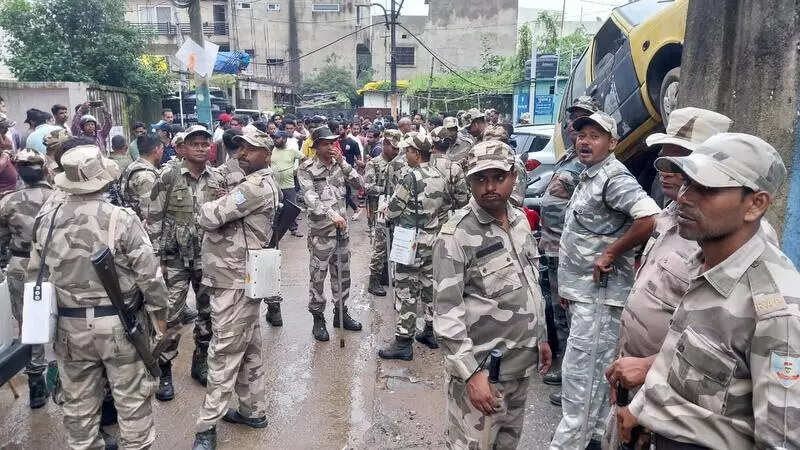 Hindpiri shops shut as locals seek killer’s arrest