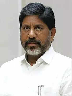 1 lakh aid each to 178 CSE Mains aspirants in Telangana