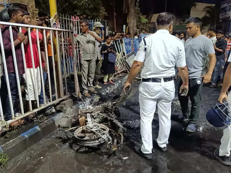 Mob fury after app-biker charred to death in crash, police fire tear gas