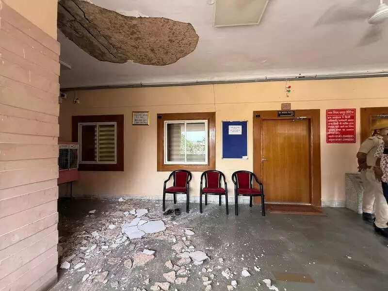 msid 123289291,imgsize 53958 https://jaipur.visitinrajasthan.com/wp-content/uploads/2023/10/cropped-cropped-R-2.png